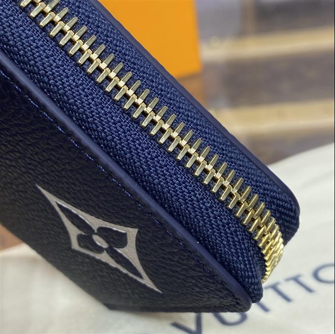 2025224M82478105446719