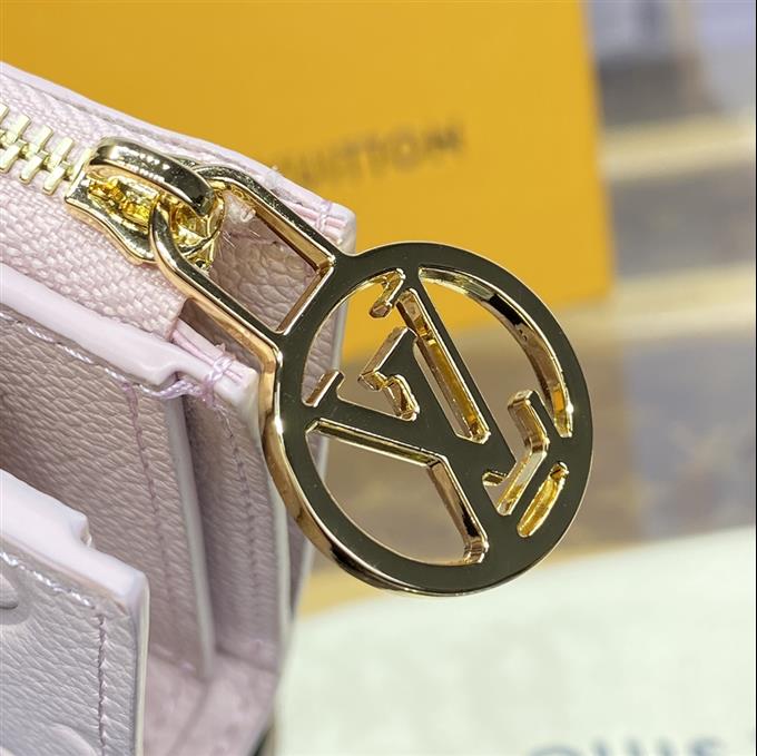 2025224M83587105447381