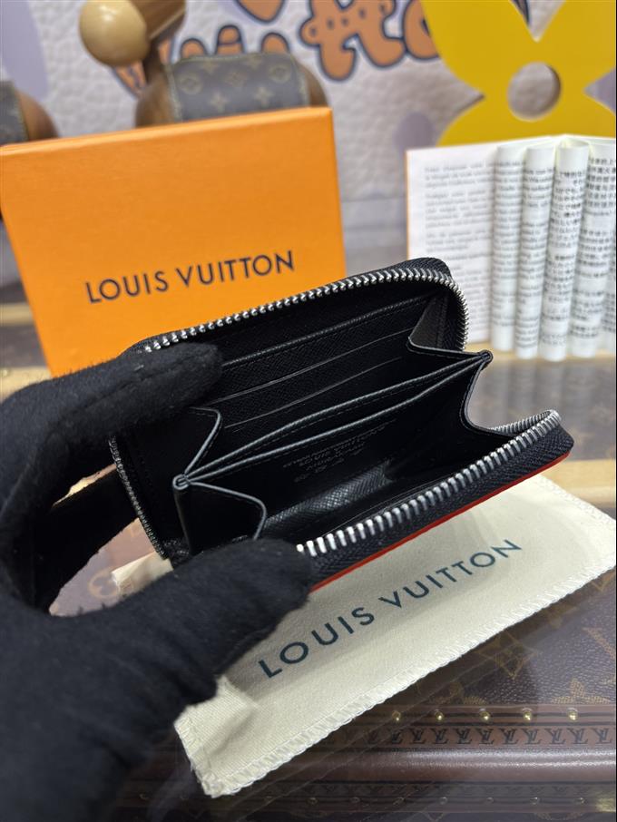 2025224M13409105245893