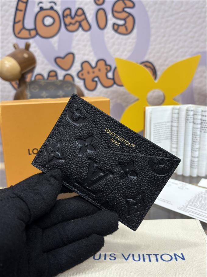 2025224M13695105248996