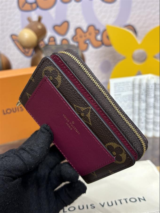 2025224M81461105247380