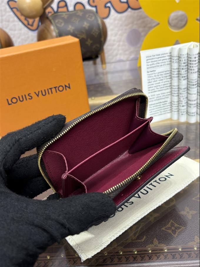 2025224M81461105247442