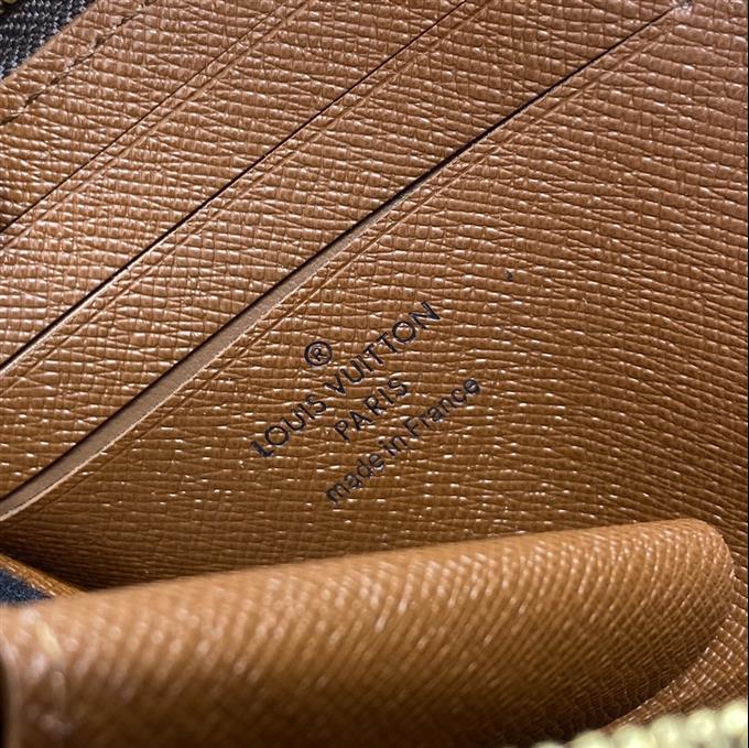 2025224M83476105248468