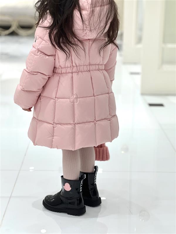 2024322133526141370400