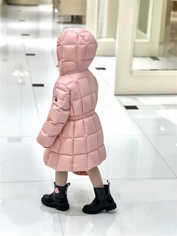 2024322133526281370400