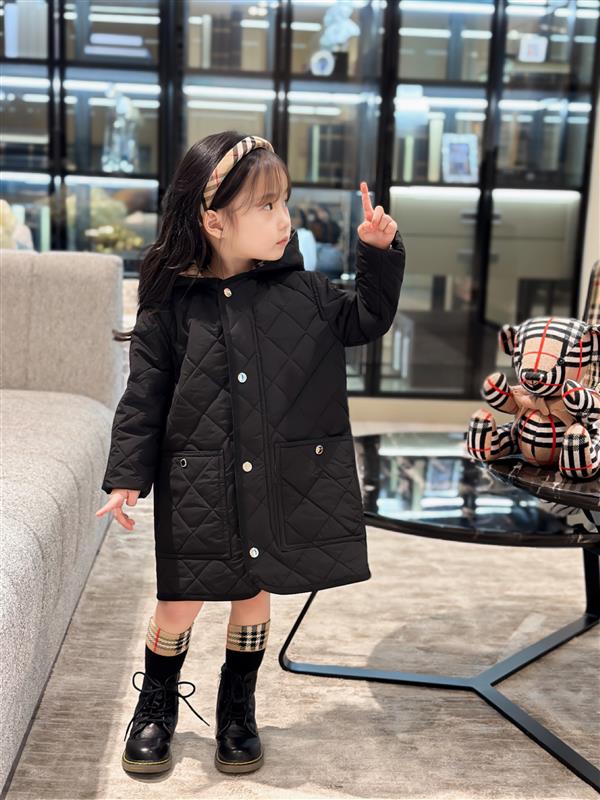 2024322111756709240260