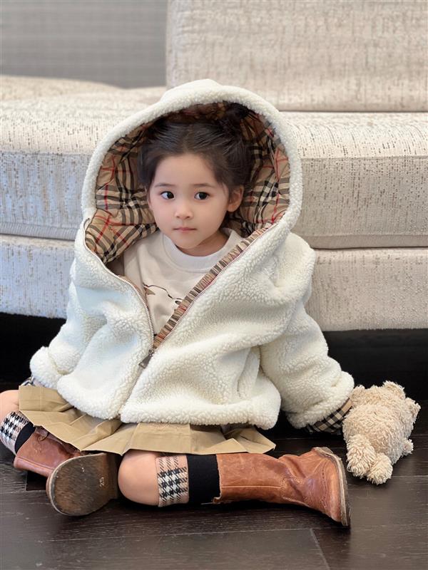 202432211175754280320