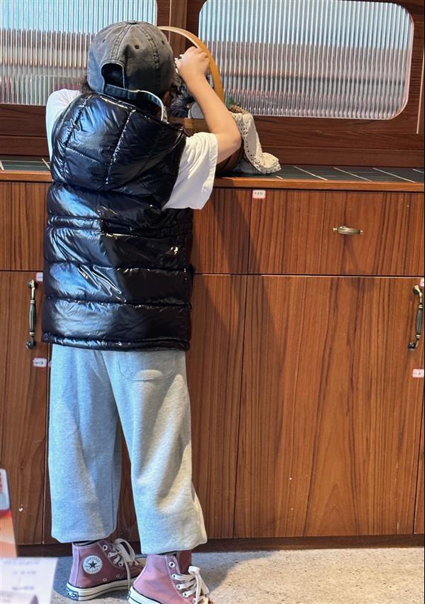 2024322133431667300320