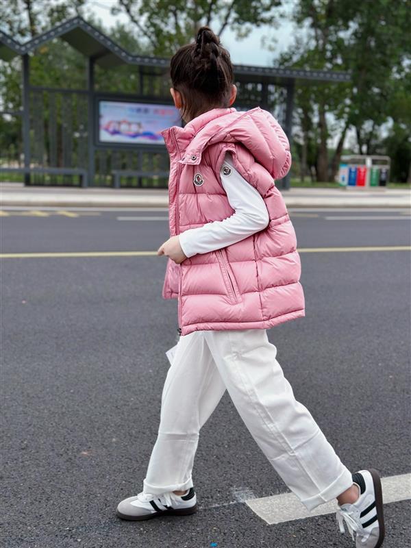 2024322133437964300320