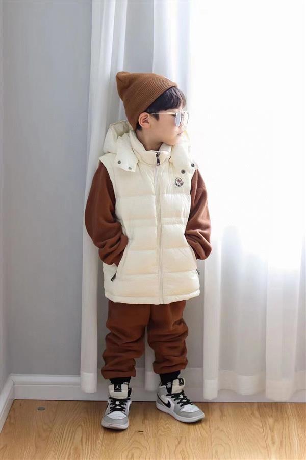 2024322133441441300320