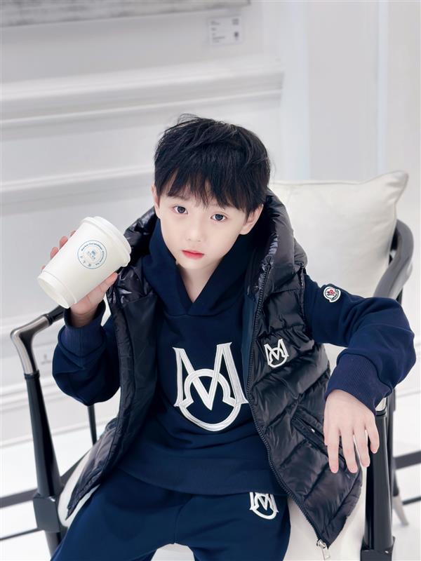 2024322133442610300330