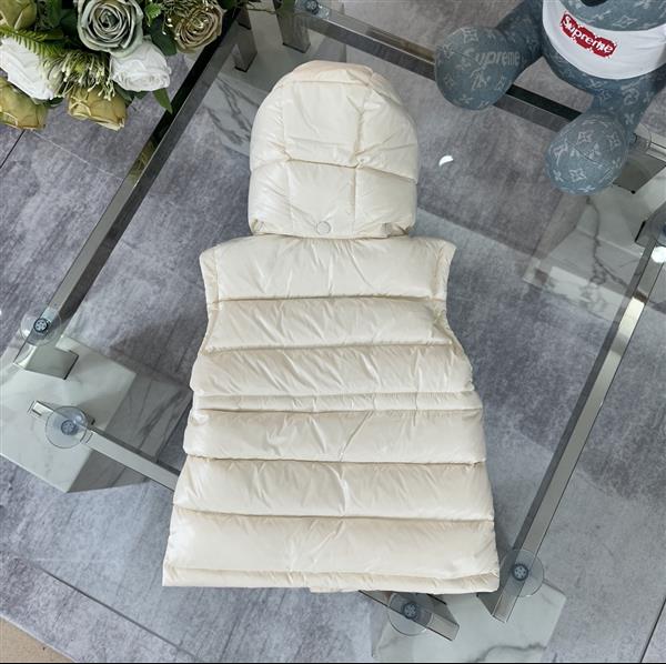 2024322133442937300320