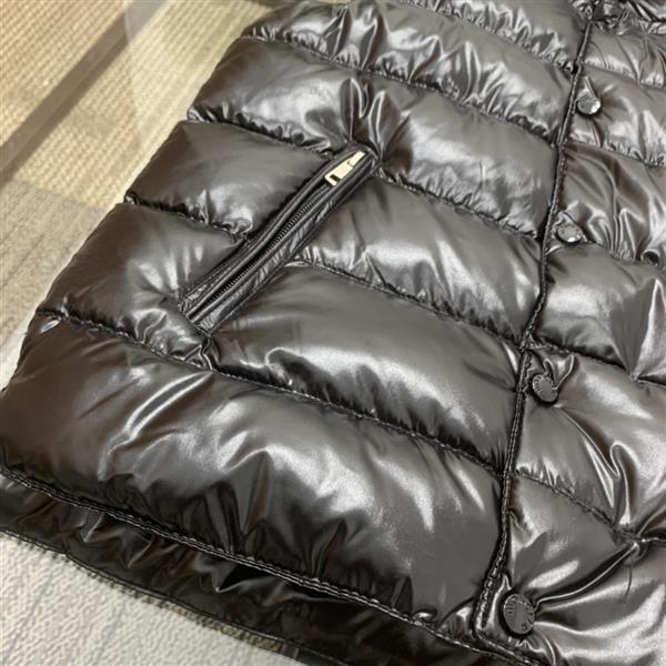 2024322133443236270300