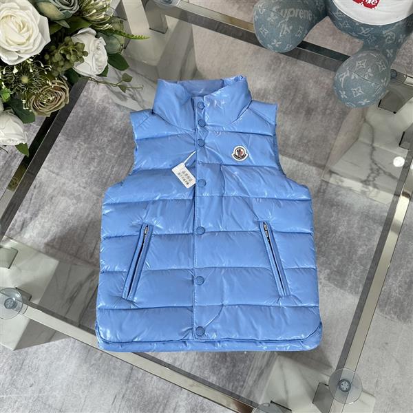 2024322133444693270300