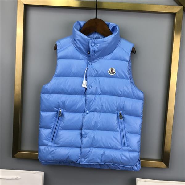 2024322133445778270300