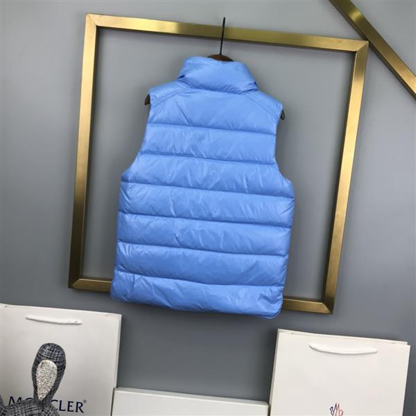 2024322133445887270300