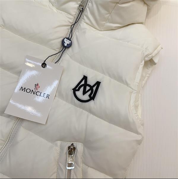 20243221334484300330